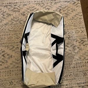 Koalaty 3 in 1 universal travel bag